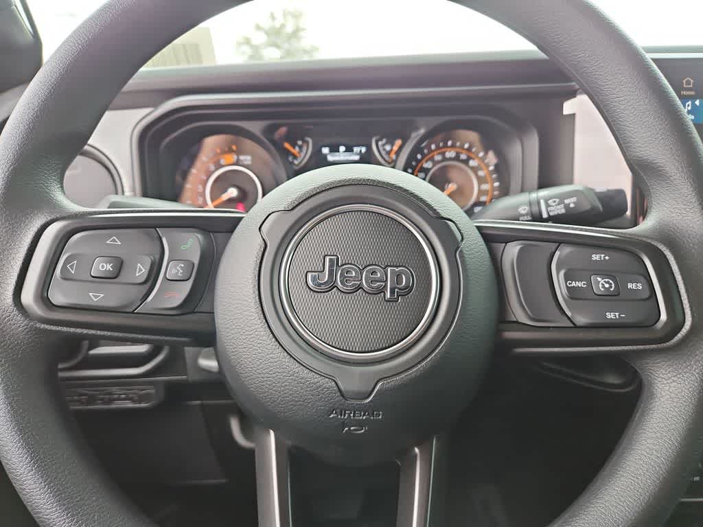 Thumbnail: 2026 Jeep Wrangler - 27