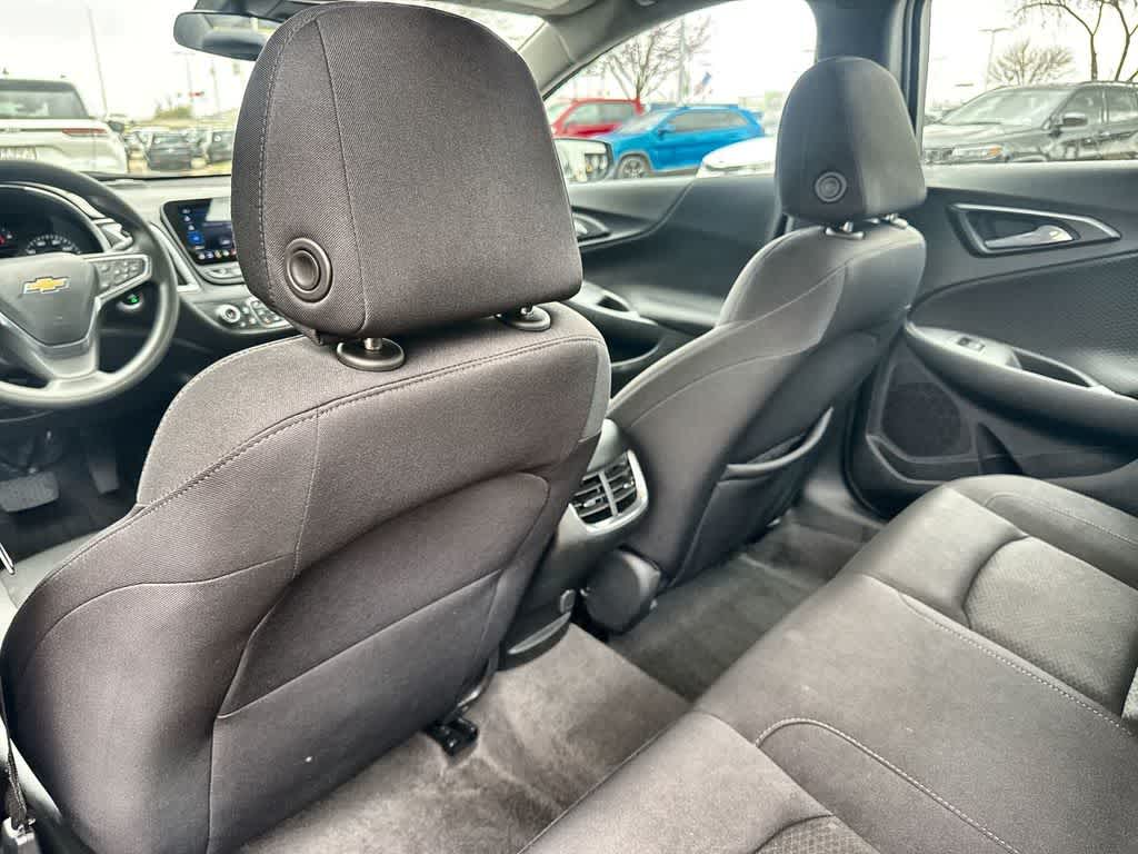 Thumbnail: 2024 Chevrolet Malibu - 12