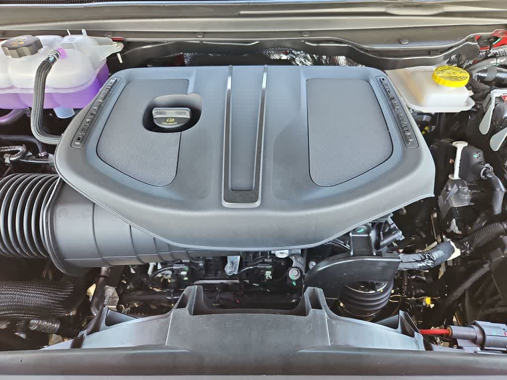 Thumbnail: 2026 RAM 1500 - 15