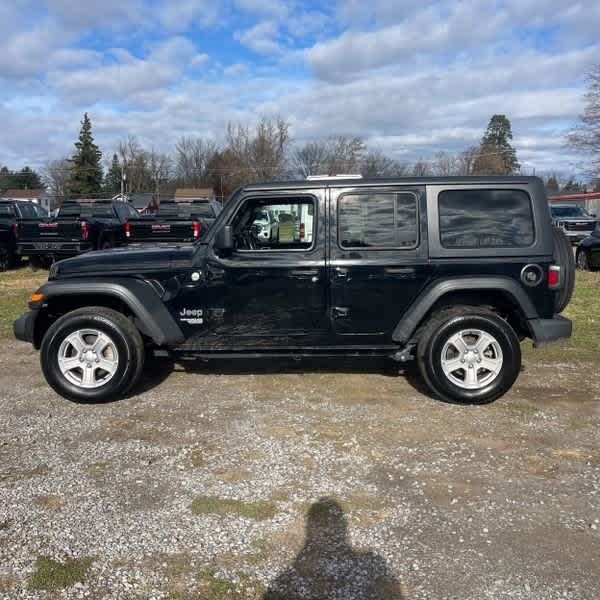 Thumbnail: 2021 Jeep Wrangler - 4