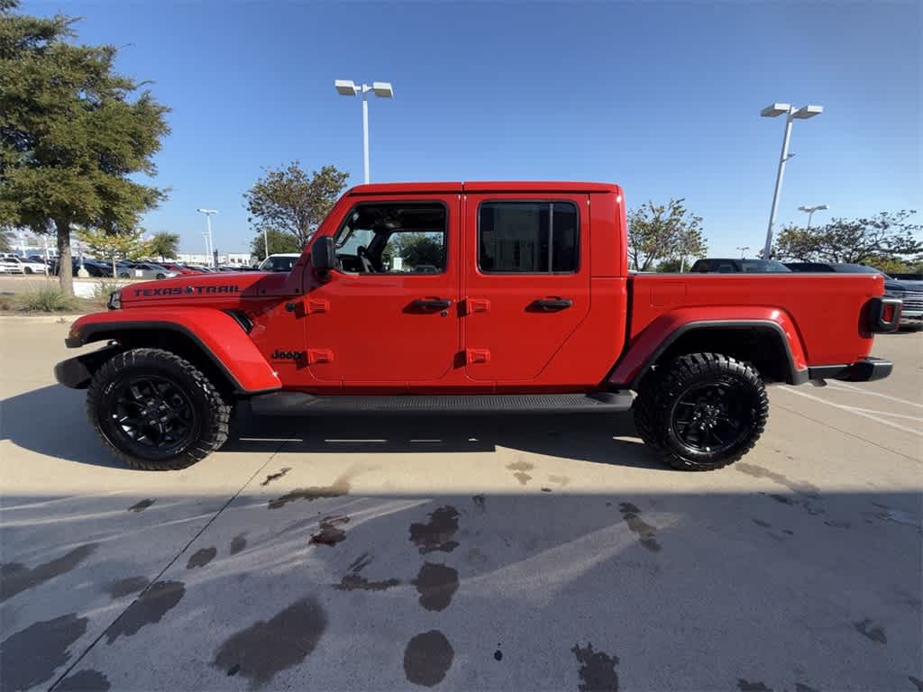 Thumbnail: 2025 Jeep Gladiator - 3