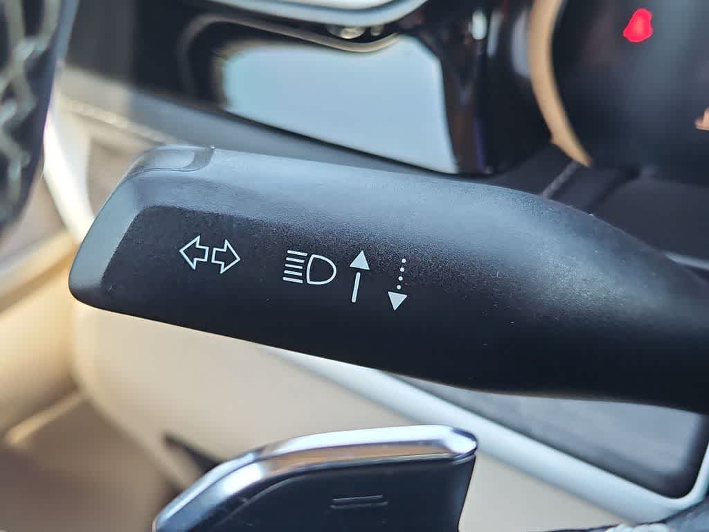 Thumbnail: 2022 Jeep Grand Cherokee - 27