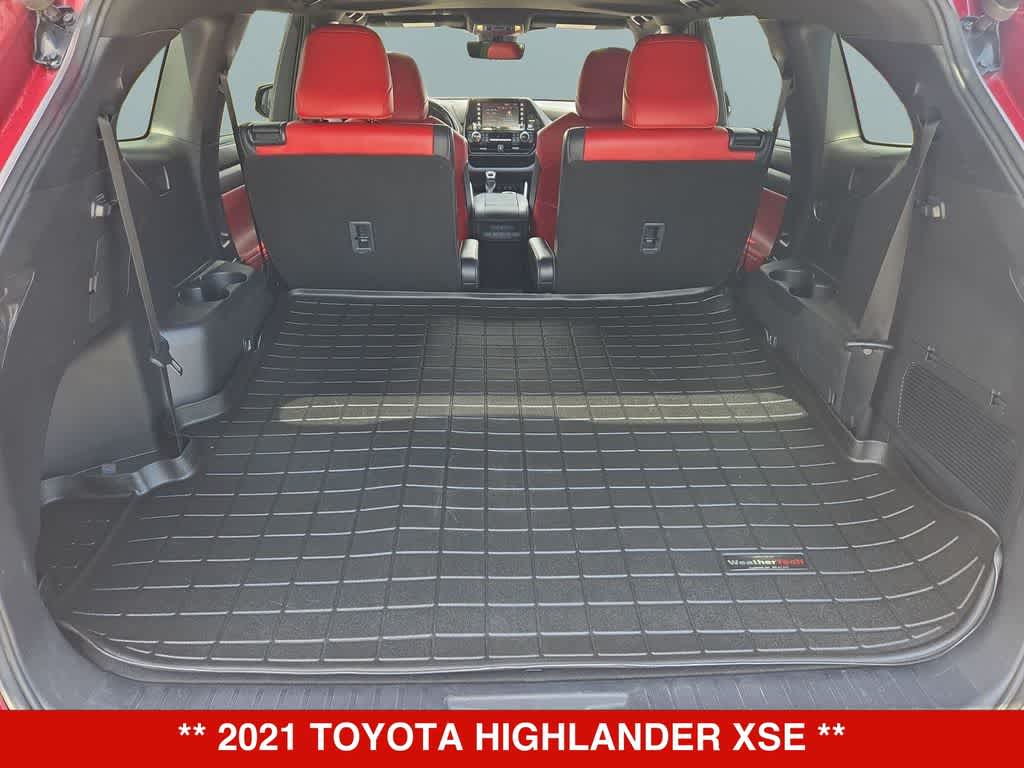 Thumbnail: 2021 Toyota Highlander - 32