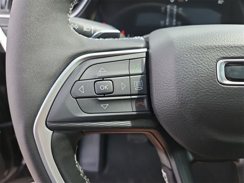 Thumbnail: 2026 Jeep Grand Cherokee - 25