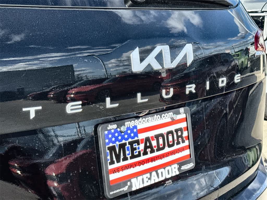 Thumbnail: 2023 Kia Telluride - 9