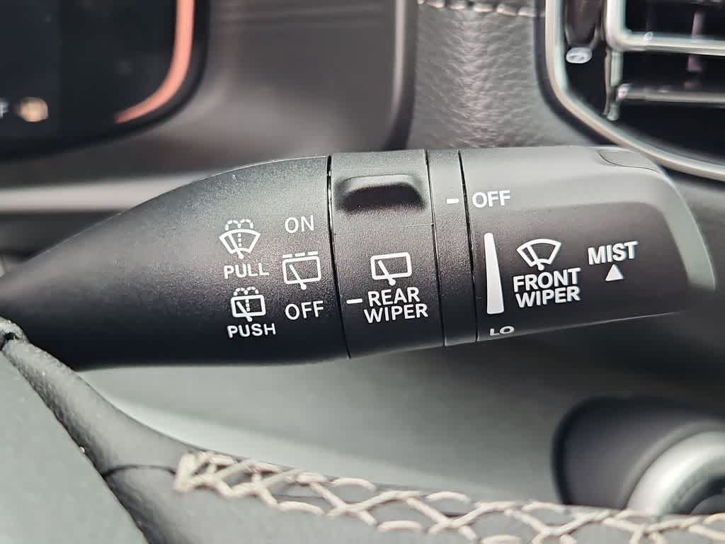 Thumbnail: 2026 Jeep Grand Wagoneer - 28