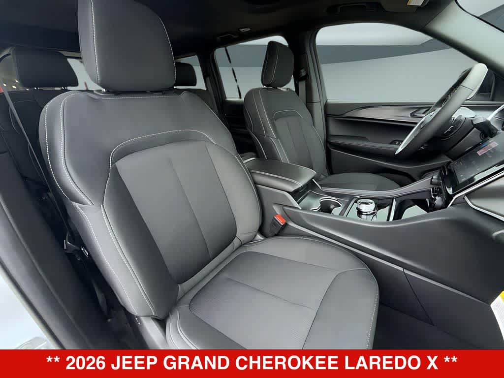 Thumbnail: 2026 Jeep Grand Cherokee - 14