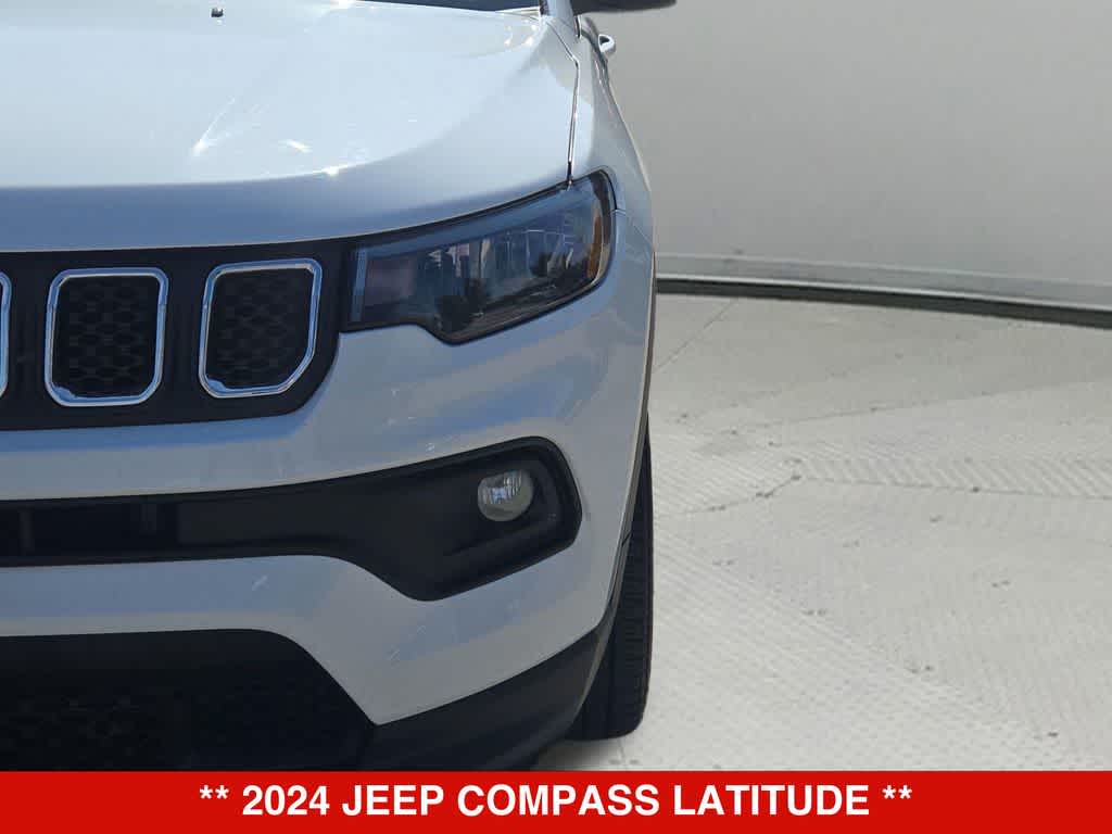 Thumbnail: 2024 Jeep Compass - 10