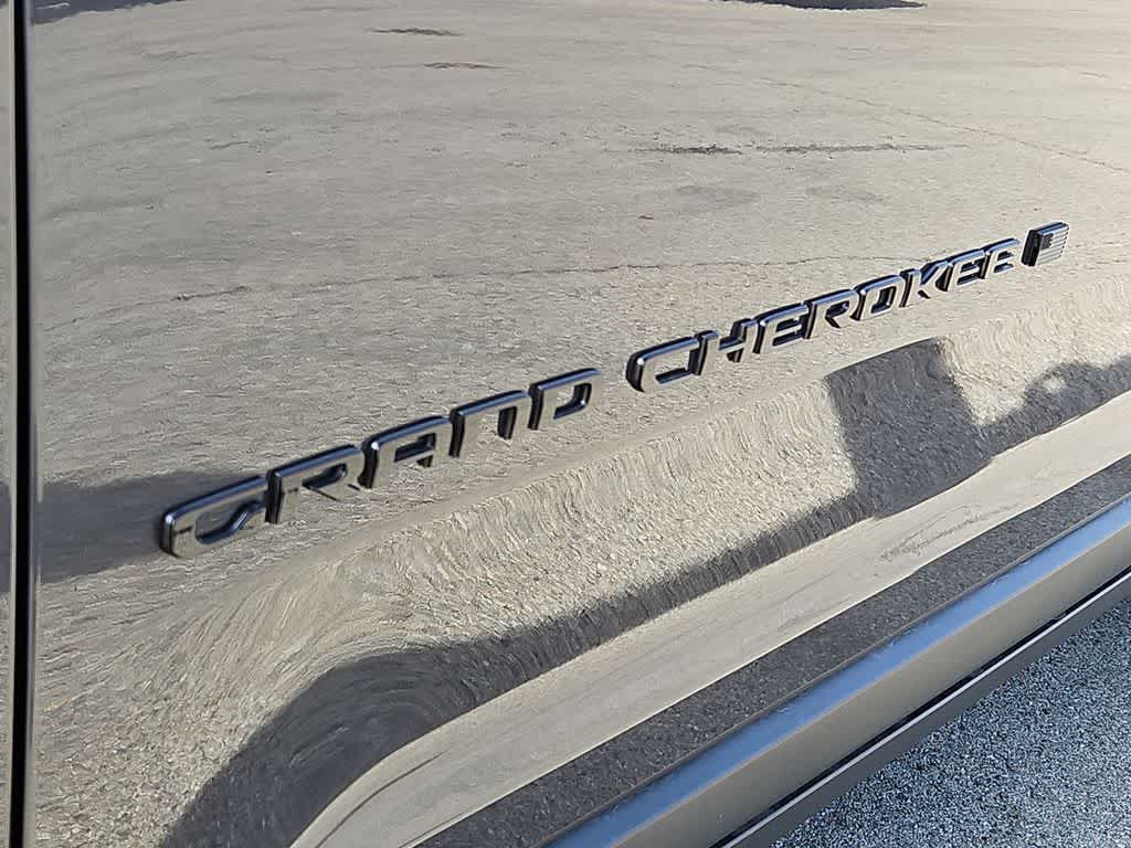 Thumbnail: 2026 Jeep Grand Cherokee - 13