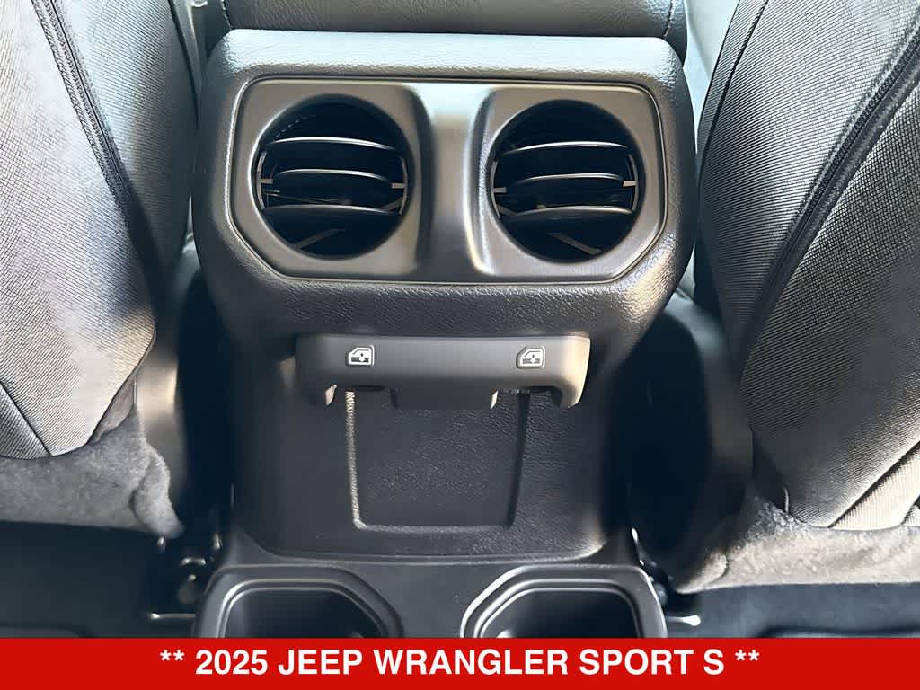 Thumbnail: 2025 Jeep Wrangler - 19