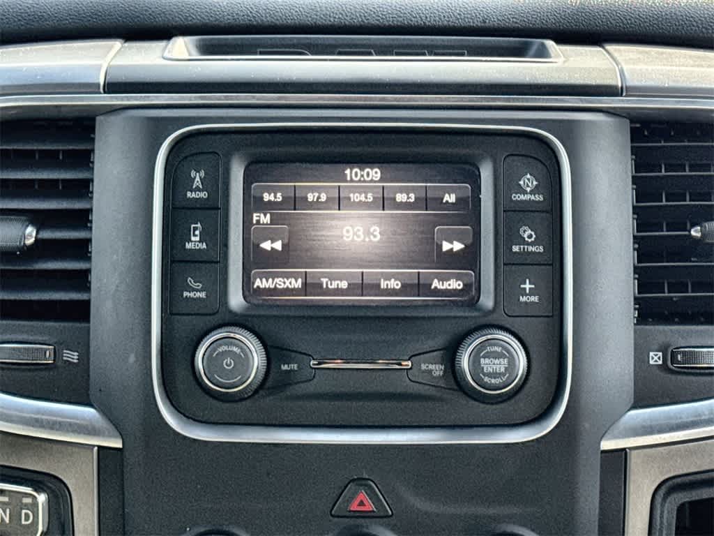 Thumbnail: 2024 RAM 1500 Classic - 16