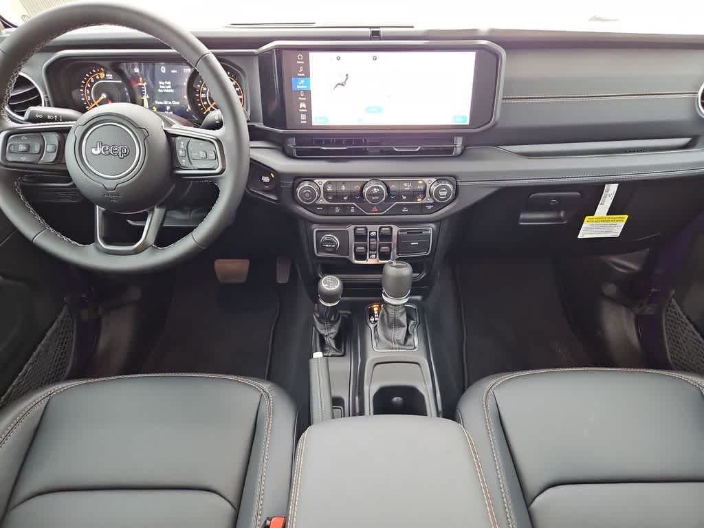 Thumbnail: 2026 Jeep Gladiator - 16