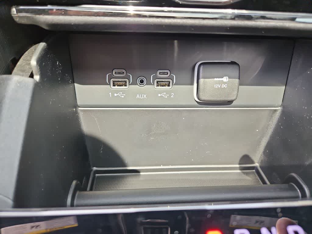 Thumbnail: 2026 Jeep Grand Cherokee - 32