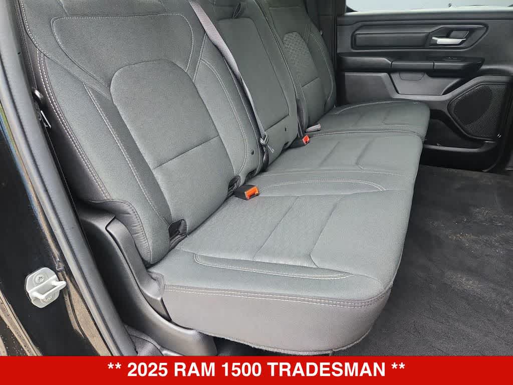 Thumbnail: 2025 RAM 1500 - 19