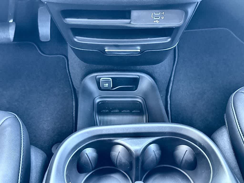 Thumbnail: 2026 Chrysler Pacifica - 19