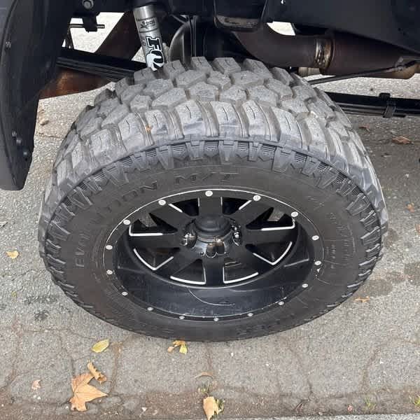 Thumbnail: 2020 Toyota Tundra - 12