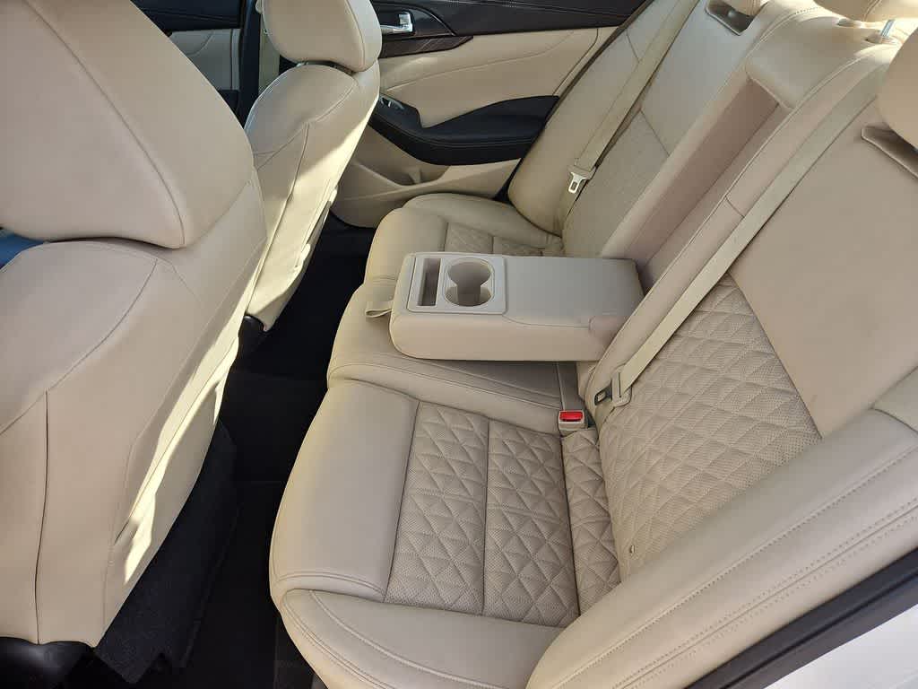 Thumbnail: 2016 Nissan Maxima - 20