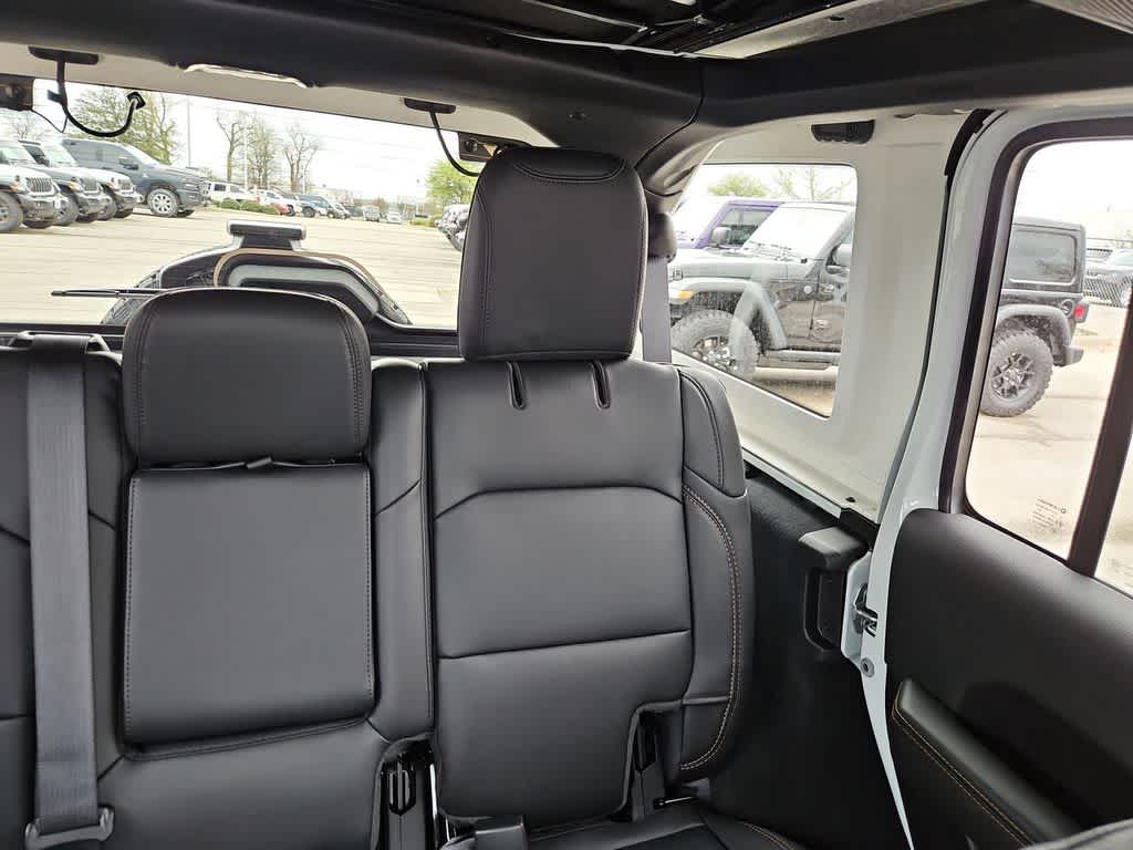 Thumbnail: 2026 Jeep Wrangler - 14