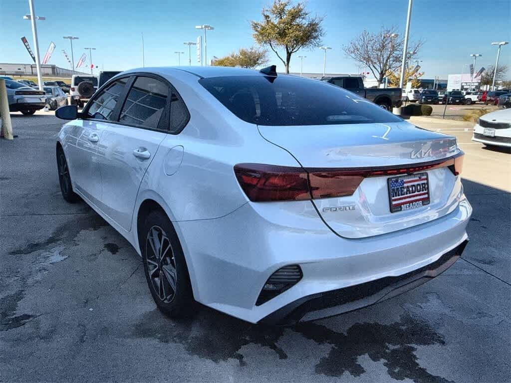 Used 2022 Kia Forte LXS Sedan