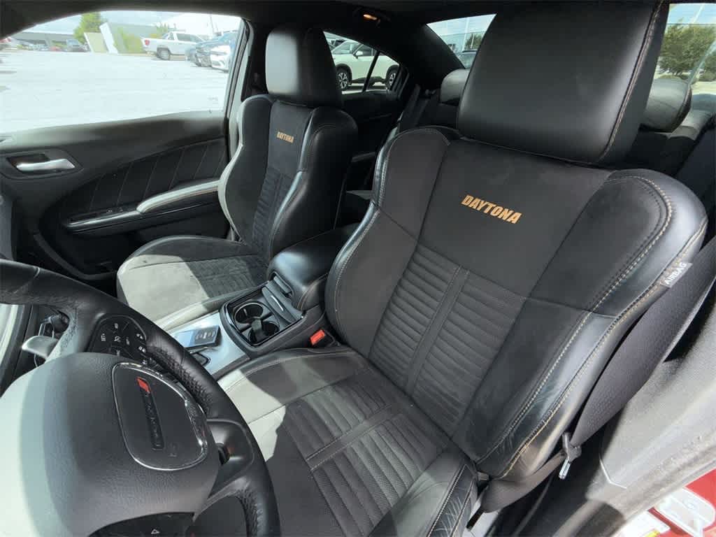 Thumbnail: 2017 Dodge Charger - 13