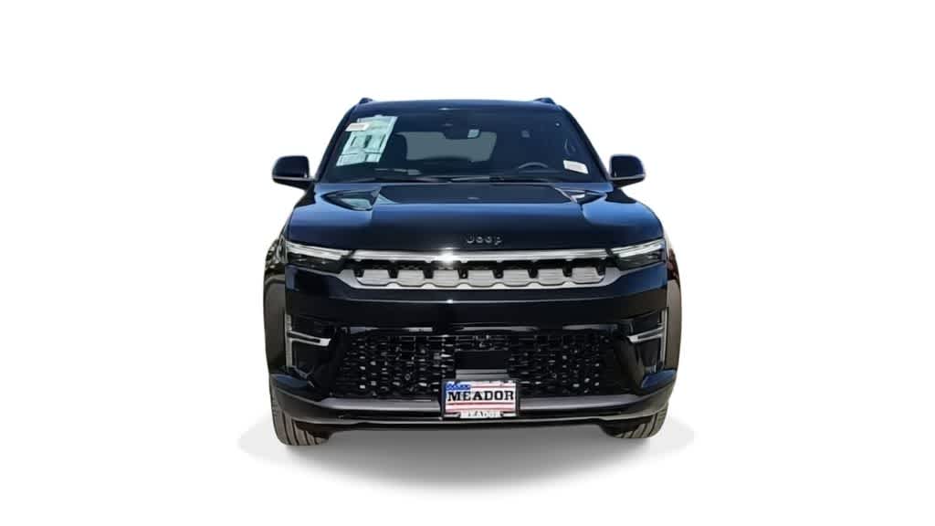 Thumbnail: 2026 Jeep Grand Wagoneer - 3