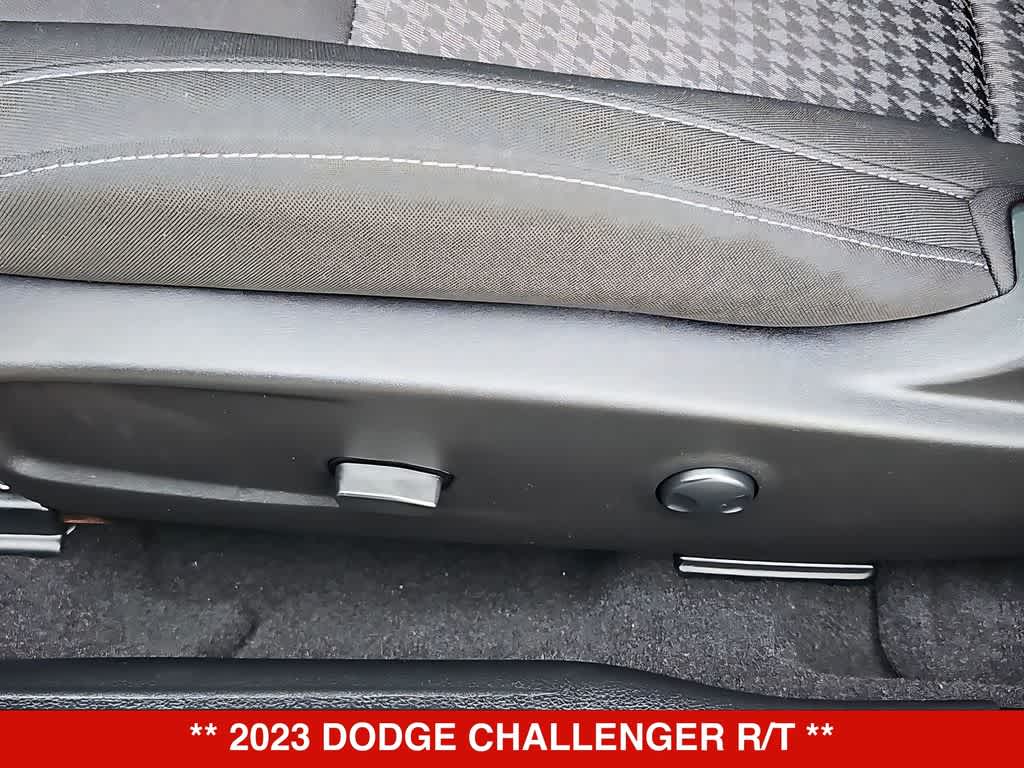 Thumbnail: 2023 Dodge Challenger - 18