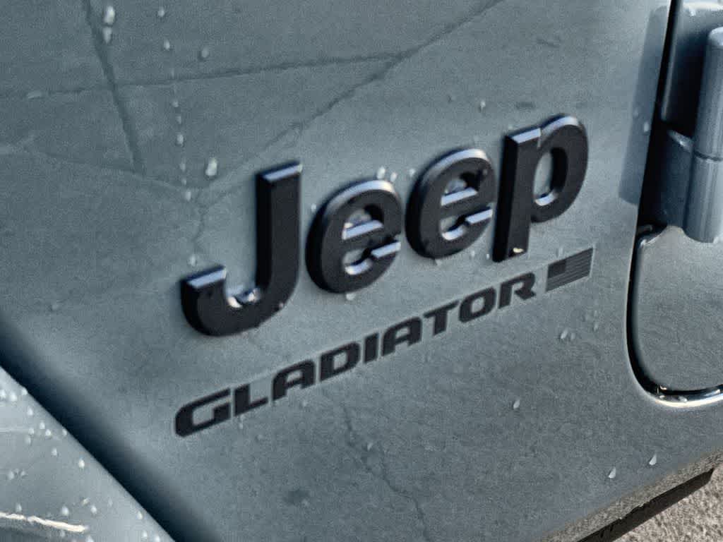 Thumbnail: 2026 Jeep Gladiator - 9