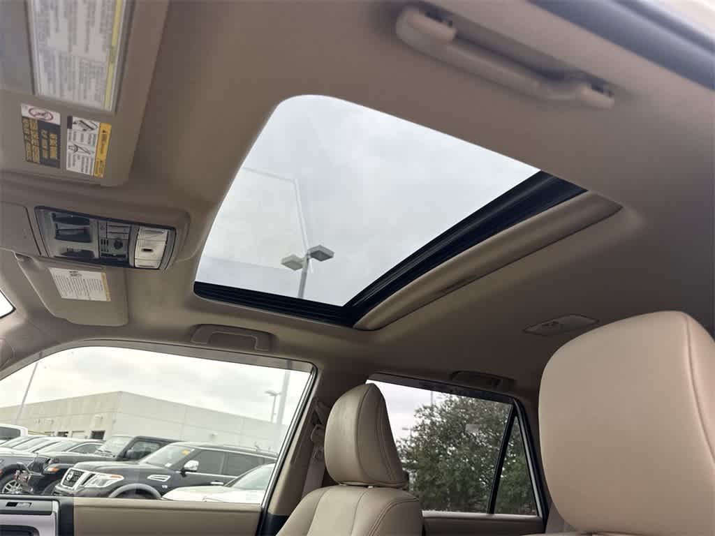 Thumbnail: 2022 Toyota 4Runner - 26