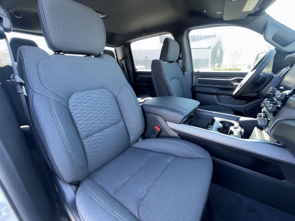 Thumbnail: 2026 RAM 1500 - 15