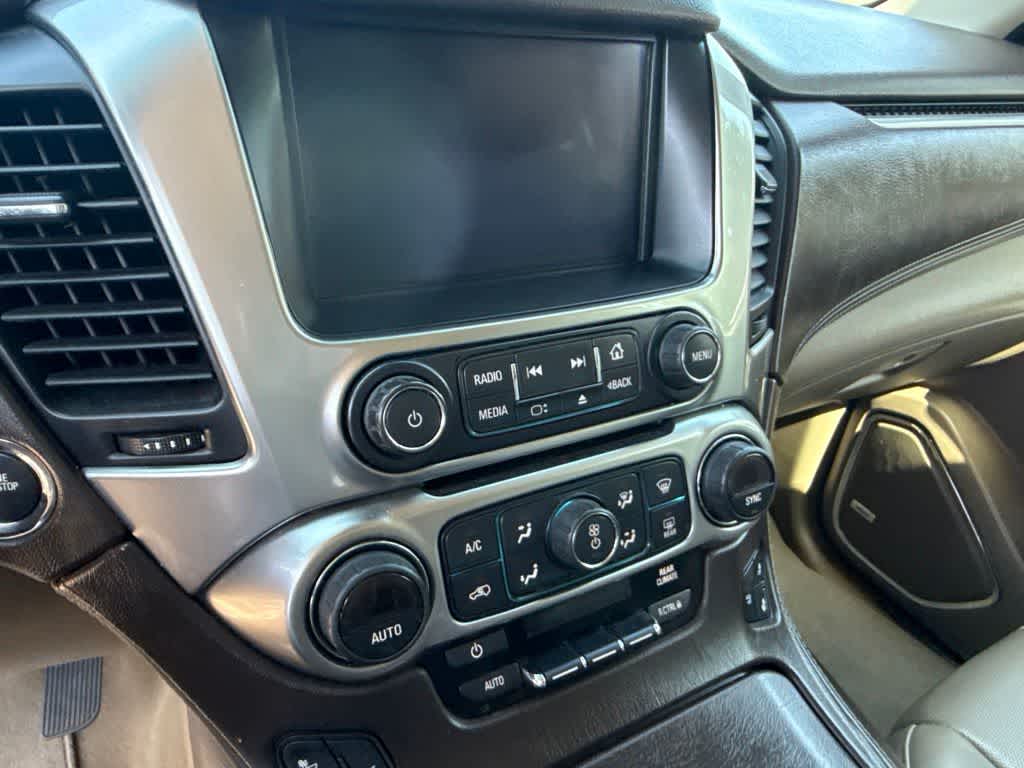 Thumbnail: 2016 Chevrolet Tahoe - 16
