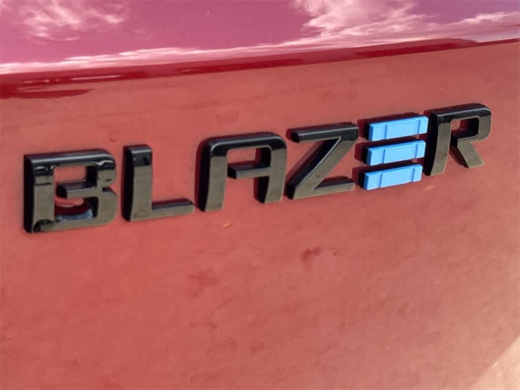Thumbnail: 2024 Chevrolet Blazer EV - 23