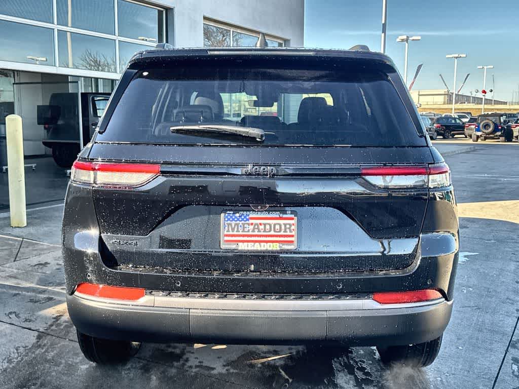 Thumbnail: 2026 Jeep Grand Cherokee - 5