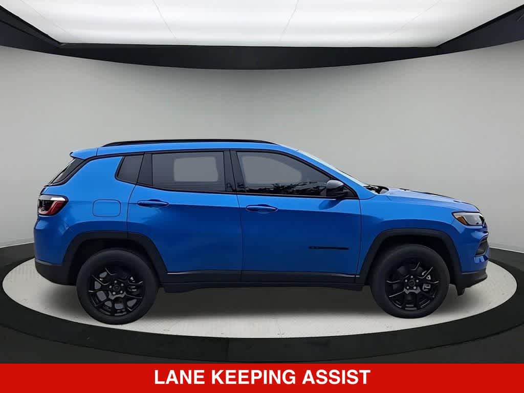 Thumbnail: 2026 Jeep Compass - 9