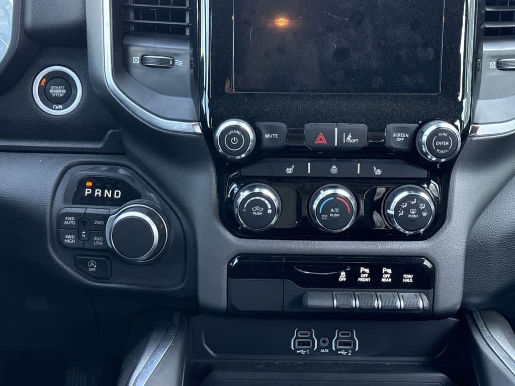 Thumbnail: 2025 RAM 1500 - 18