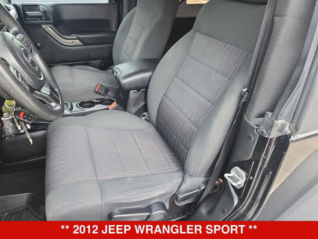 Thumbnail: 2012 Jeep Wrangler - 15