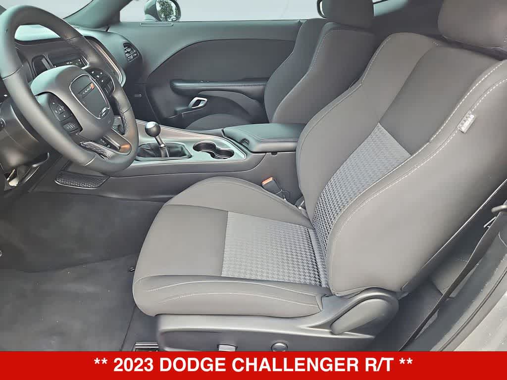 Thumbnail: 2023 Dodge Challenger - 17