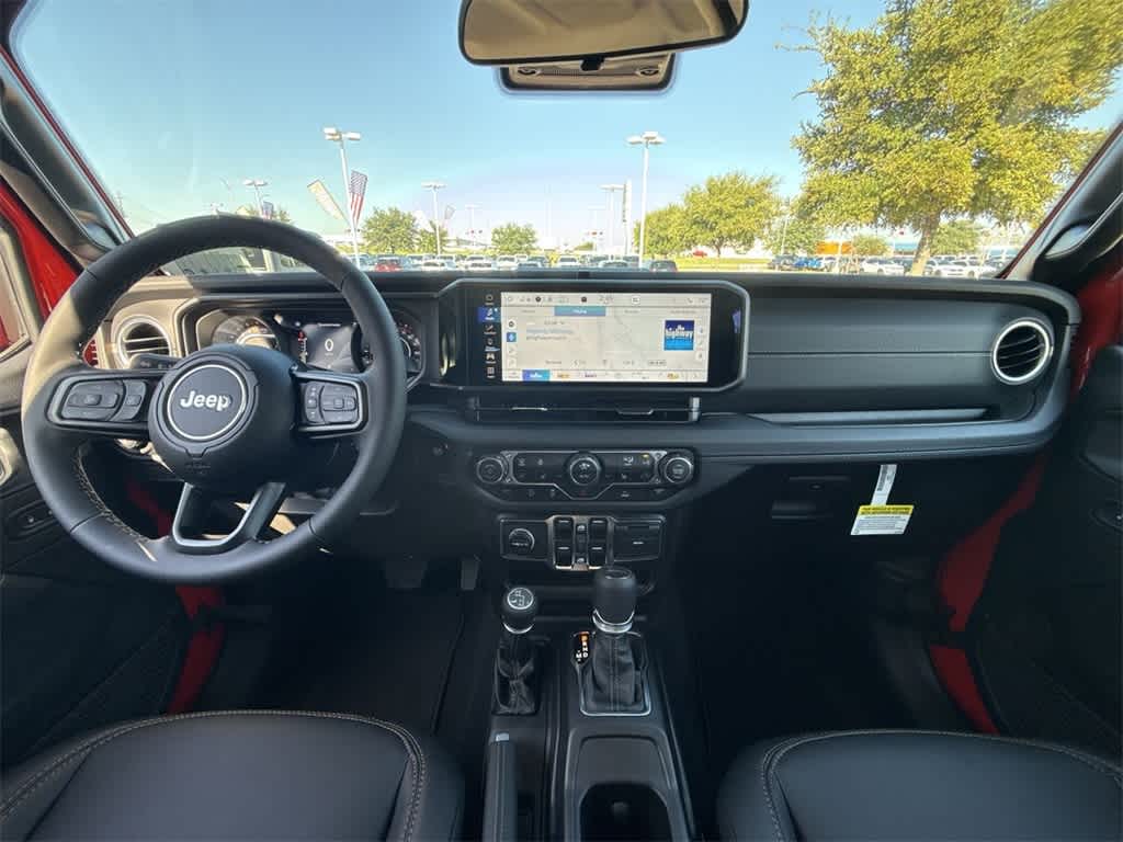 Thumbnail: 2025 Jeep Gladiator - 15