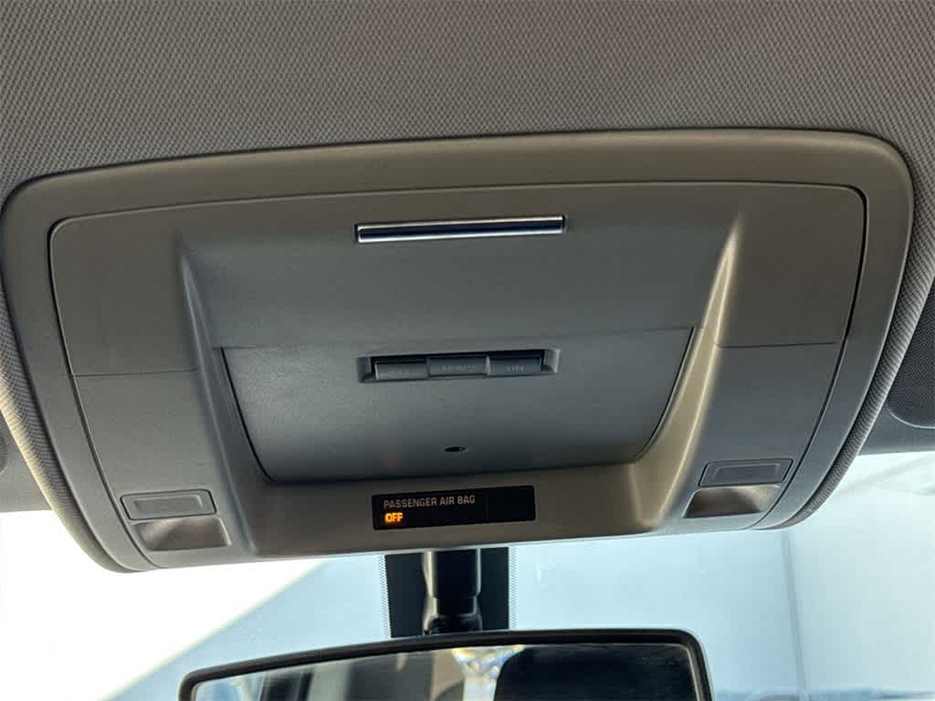 Thumbnail: 2014 Chevrolet Silverado 1500 - 19