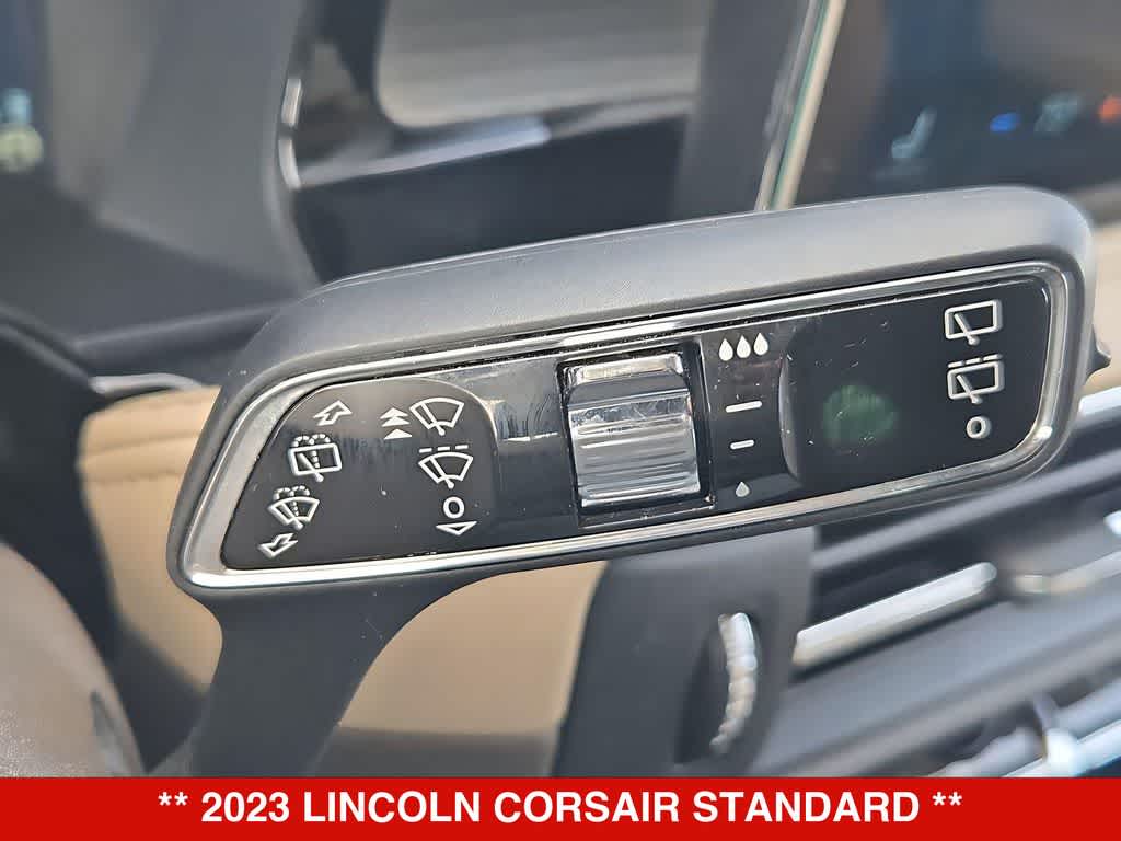 Thumbnail: 2023 Lincoln Corsair - 26