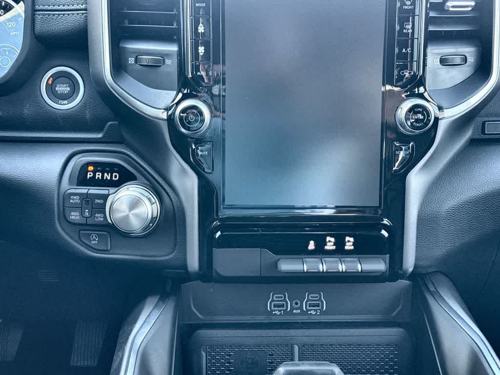 Thumbnail: 2026 RAM 1500 - 17