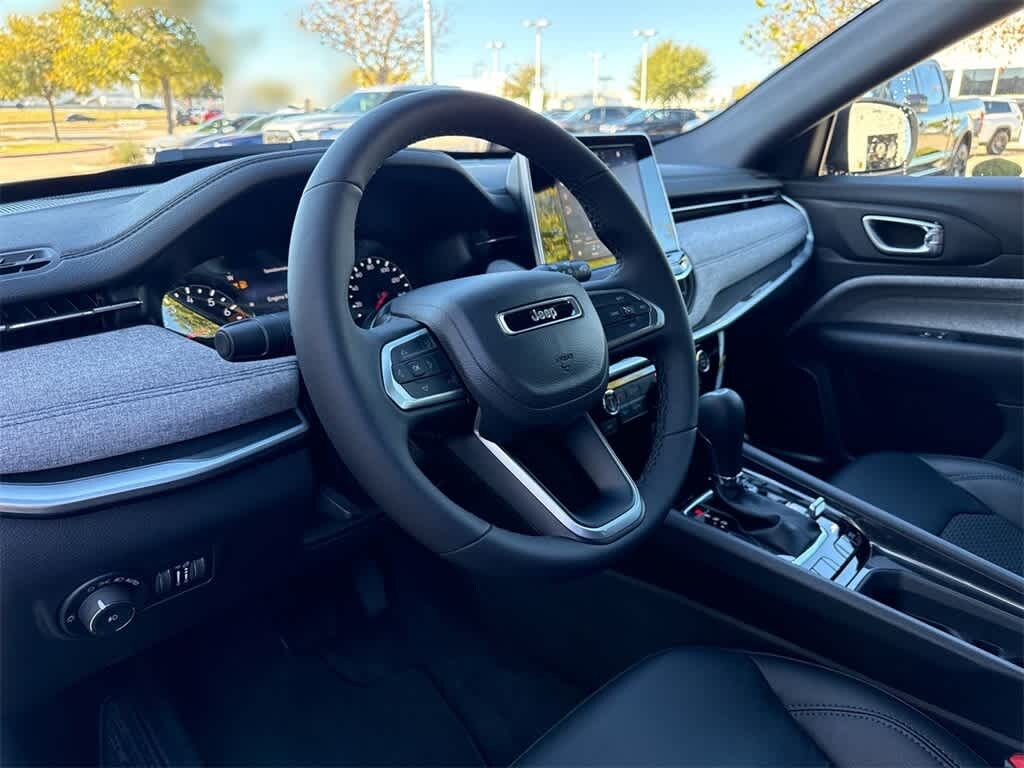 New 2026 Jeep Compass Latitude Sport Utility