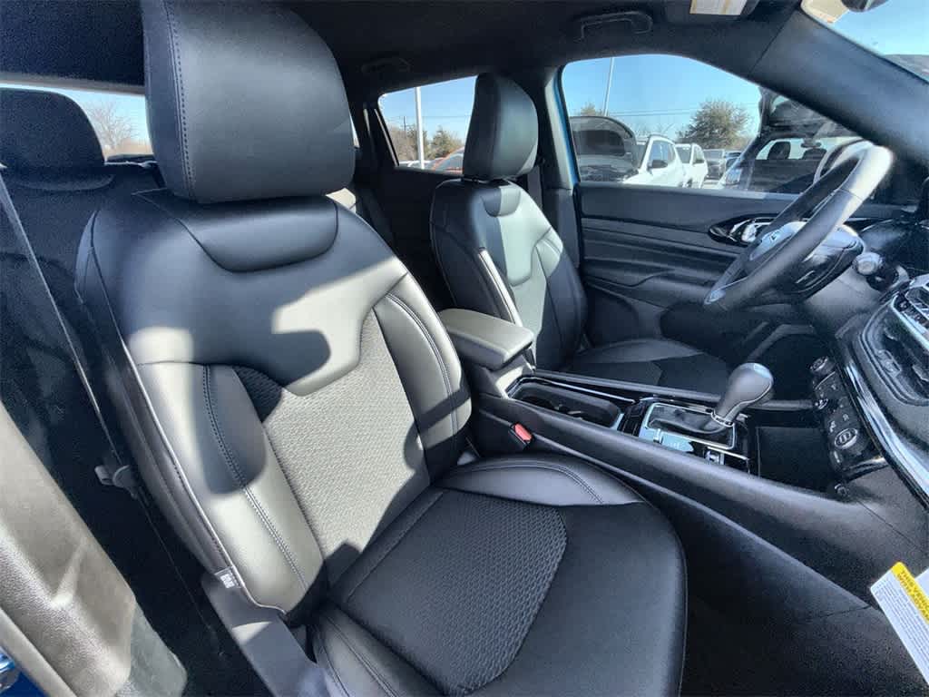 Thumbnail: 2026 Jeep Compass - 15