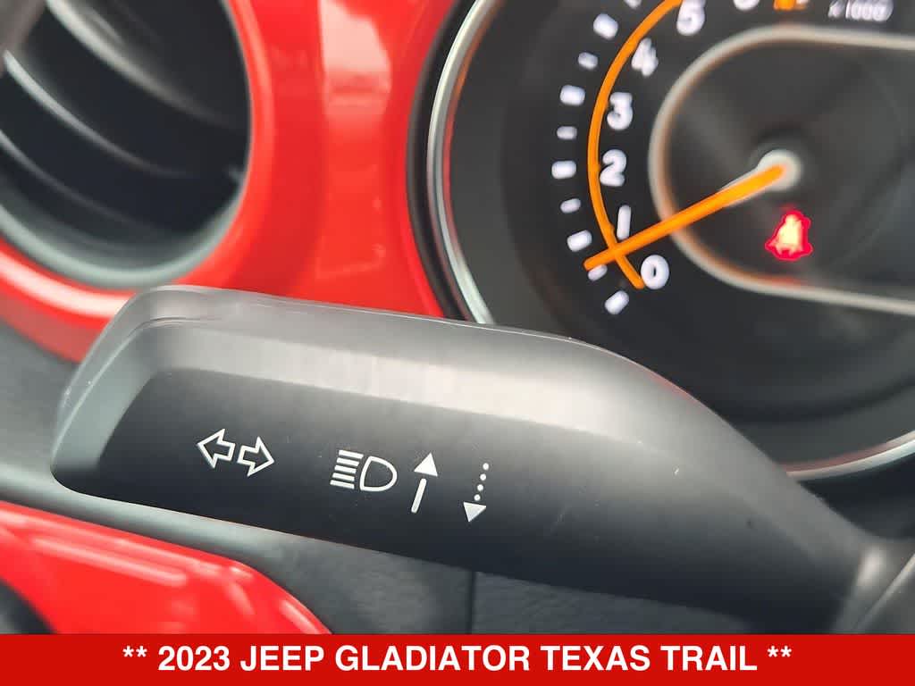 Thumbnail: 2023 Jeep Gladiator - 27