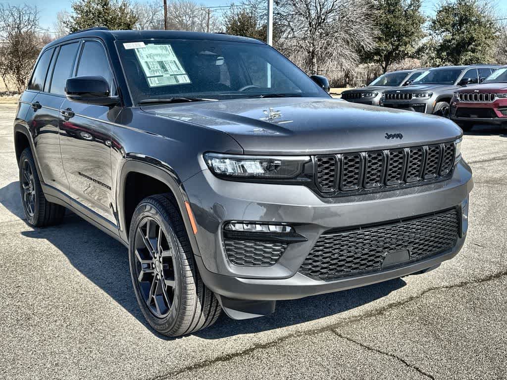 Thumbnail: 2025 Jeep Grand Cherokee - 6