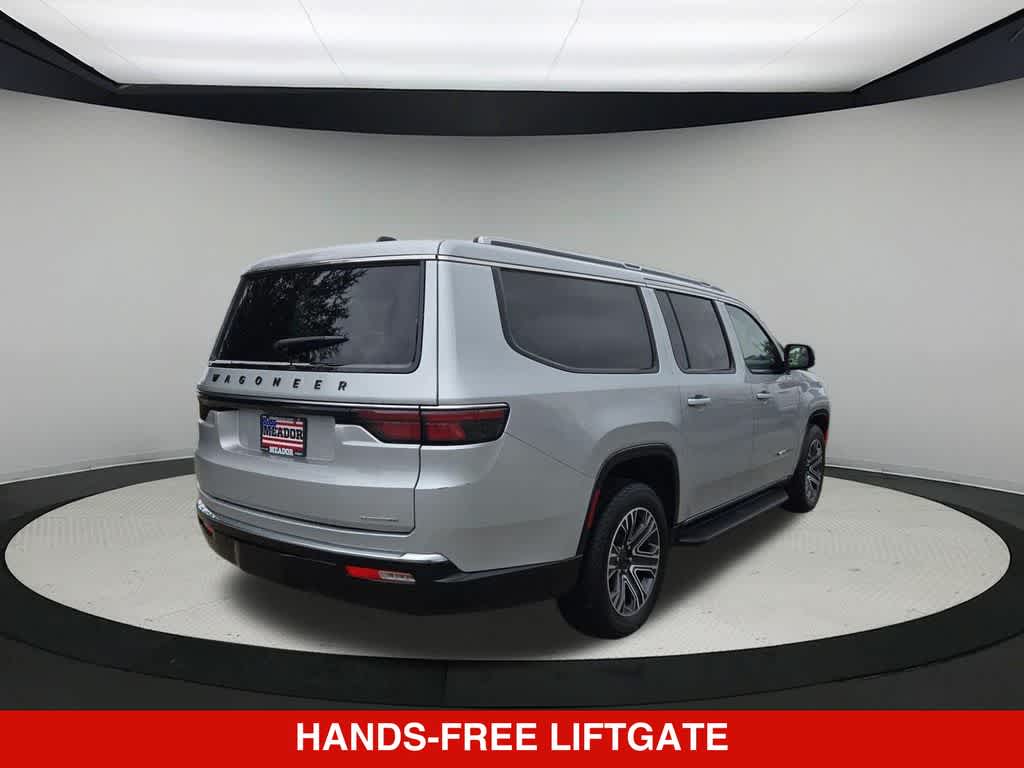Thumbnail: 2024 Jeep Wagoneer - 6