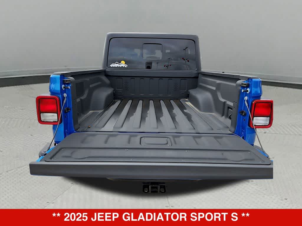 Thumbnail: 2025 Jeep Gladiator - 36