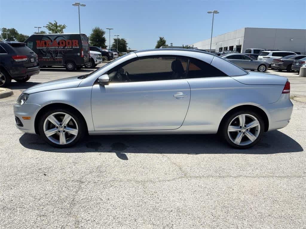 Thumbnail: 2012 Volkswagen Eos - 3