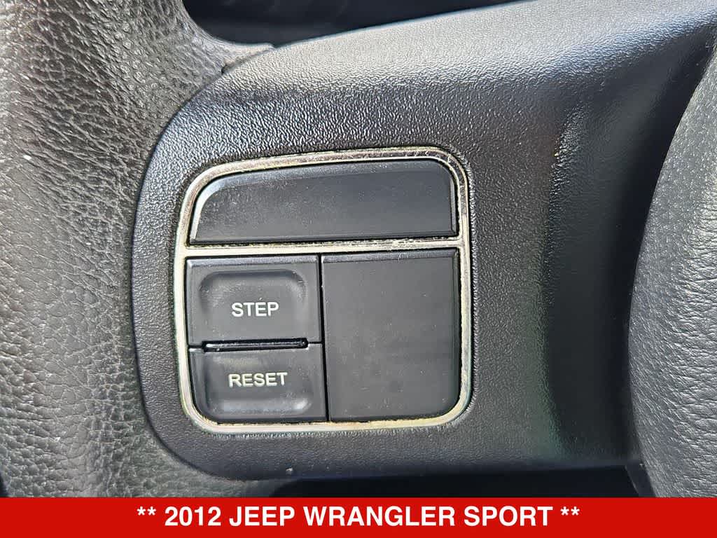 Thumbnail: 2012 Jeep Wrangler - 22