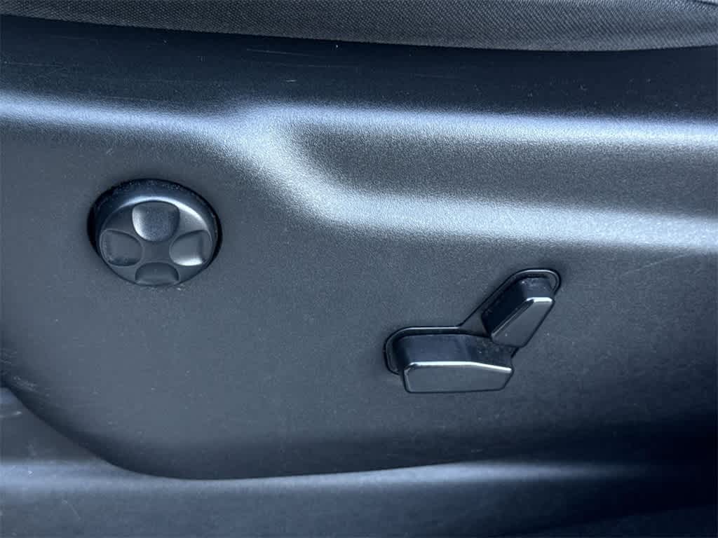 Thumbnail: 2023 Dodge Durango - 28