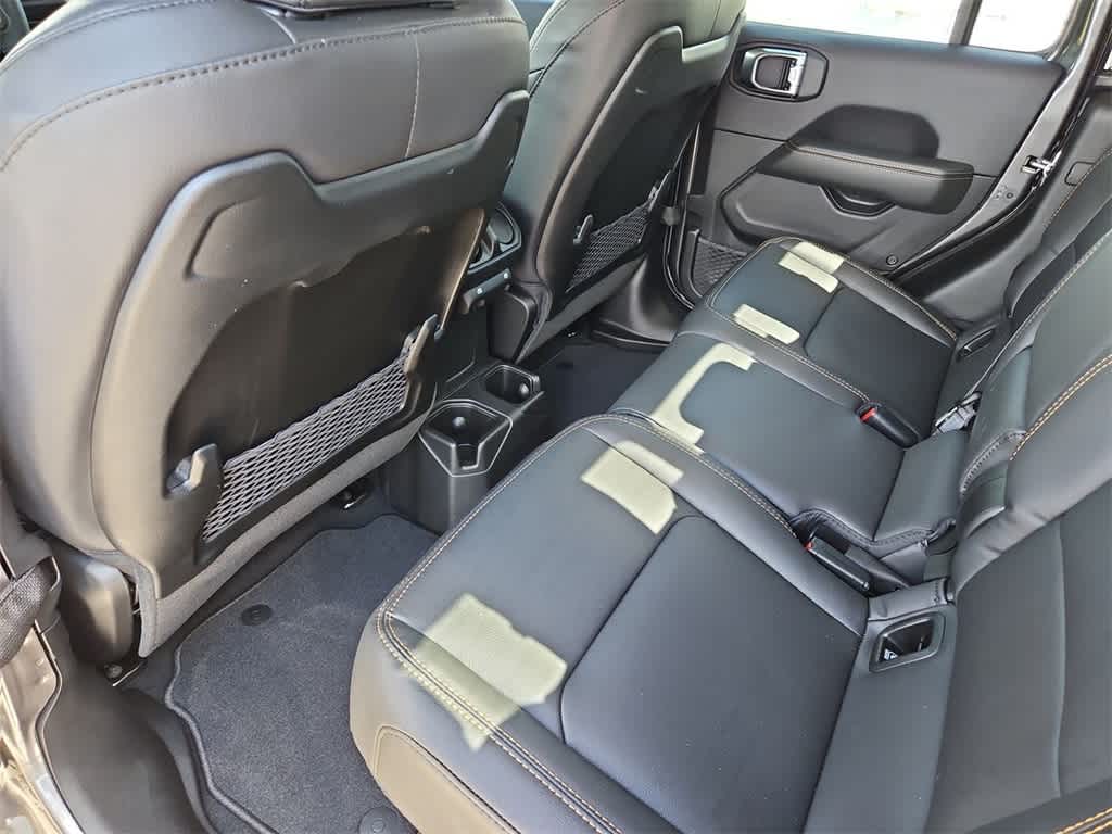 Thumbnail: 2026 Jeep Gladiator - 19